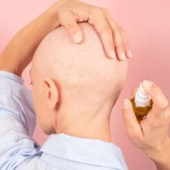 Même Cosmetics Brume Pour Le Cuir Chevelu - Contenance : 100 Ml -René furterer Soldes Magasin 6d656d652d636f736d65746963732d6272756d652d706f75722d6c652d637569722d63686576656c752d32900c9dc1